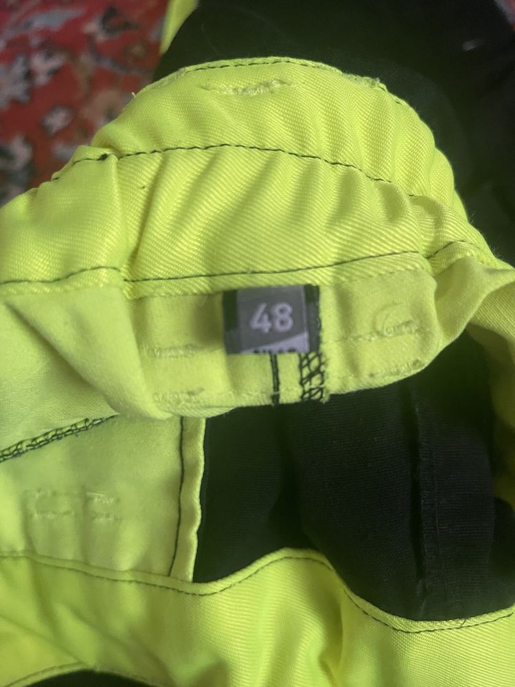 Робочая куртка и комбинизон ARON CZ
