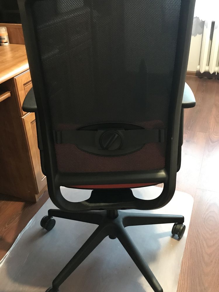 Krzesło biurowe obrotowe profim