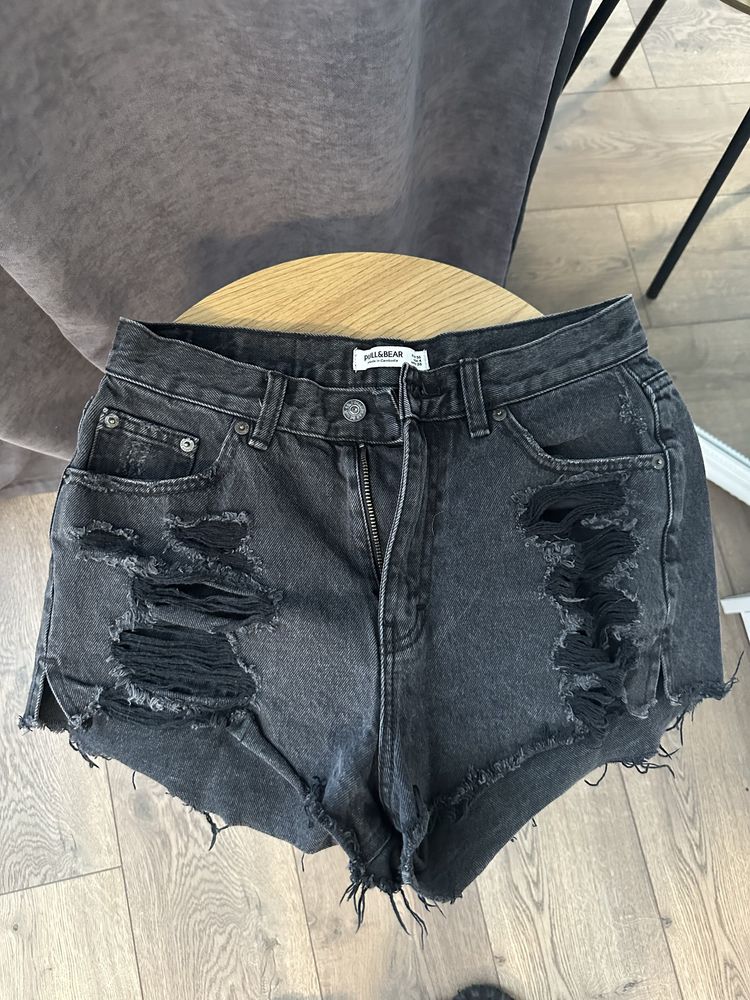 Шорти pull & bear