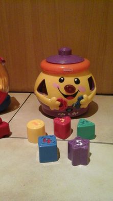 Piesek Interaktywna Fisher price garnuszek młynek ślimak j.polski