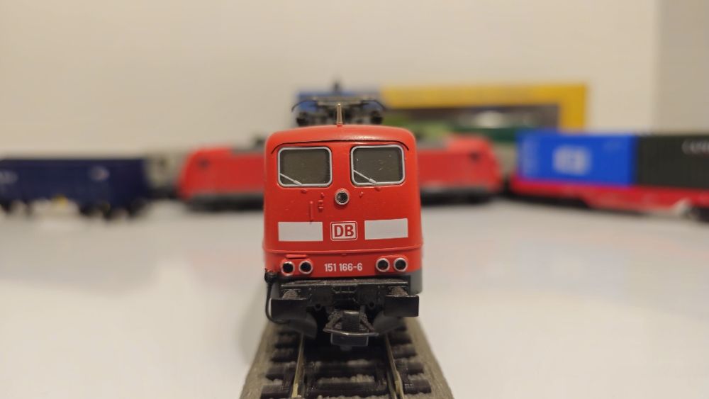 Roco Br 151 цифровой, в таком себе состоянии, ездит не плохо