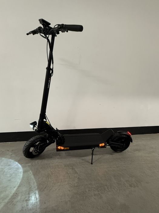 Motus Pro 10 (2022)