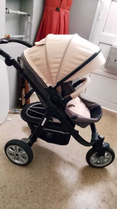 carrinho de bebebebê