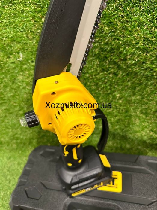 Акумуляторна безщіткова міні-пила DeWalt DCM195HN (48В 6Аh шина 20 см)