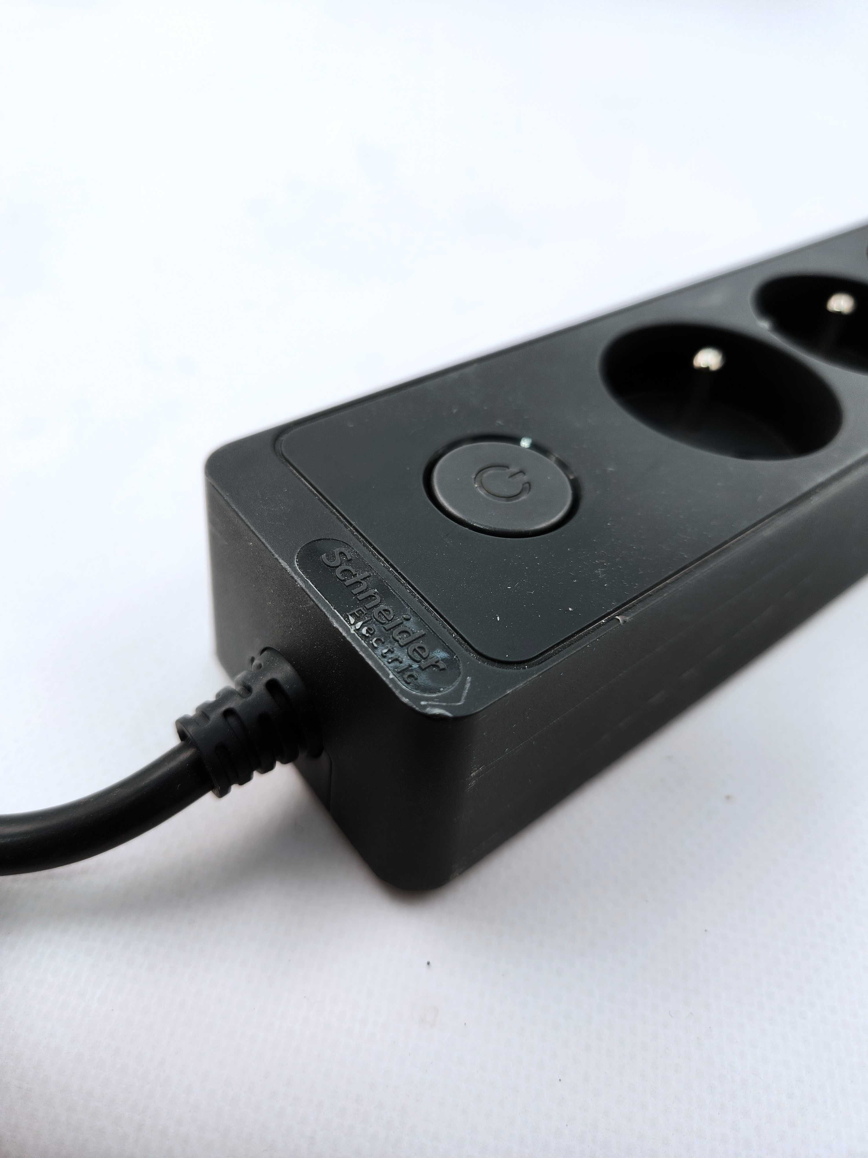 Розетка з USB Schneider ST933U1B – заряджайте пристрої! (2036)