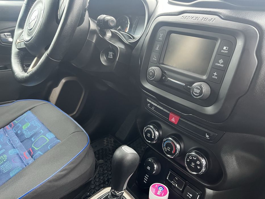 Авто Джип Ренегат Jeep Renegade 2,4, автомат 9 ступ., повний привід.