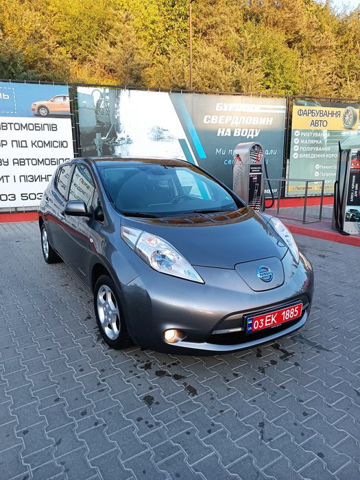 Nissan leaf 2013
