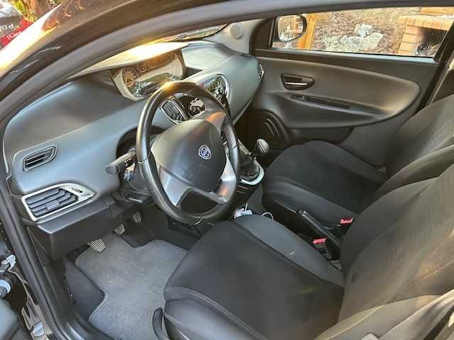 veiculo impecável 1.3 jtd poucos KM