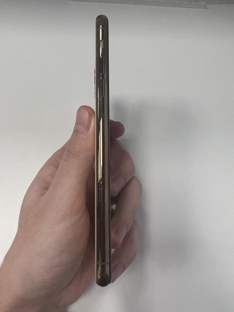 iPhone 11 Pro Max 64gb Gold Neverlock от Магазина