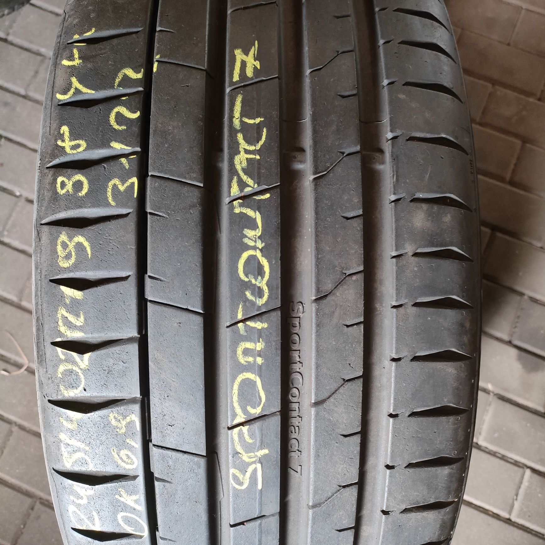 1x Continental Sportcontact 7 245/40R19  98Y XL 1 sztuka letnia