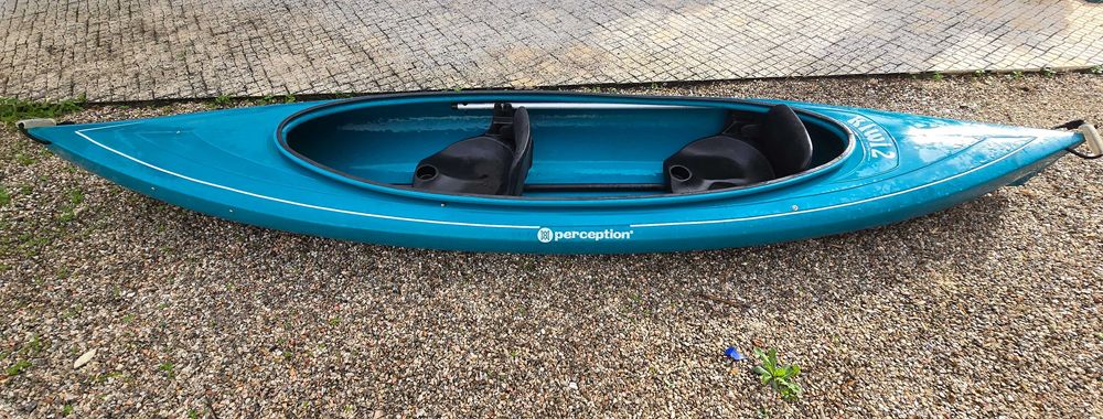 Kayak Perception para 2 adultos, em muito bom estado.
