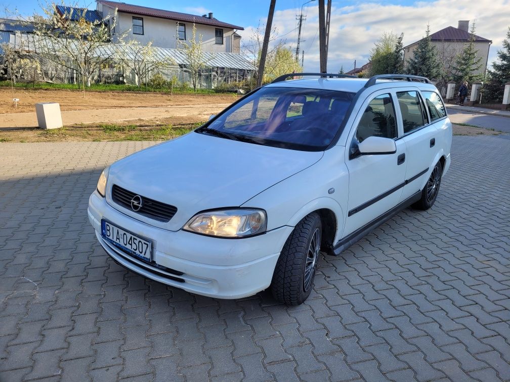 Opel Astra 1.7 DTi 2002 rok