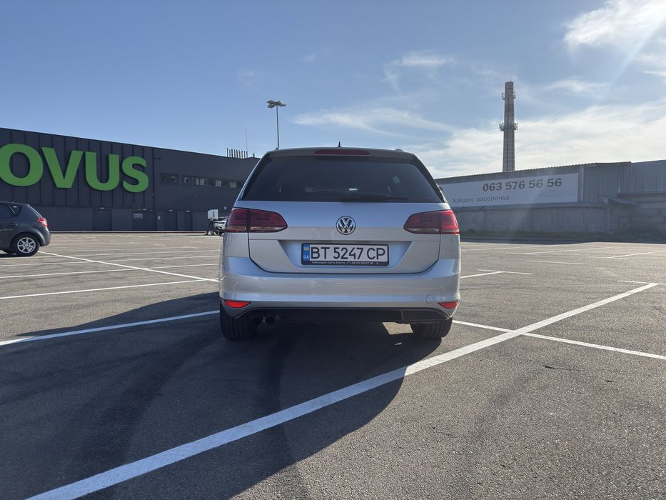 Volkswagen Golf VII 2.0 tdi 2015