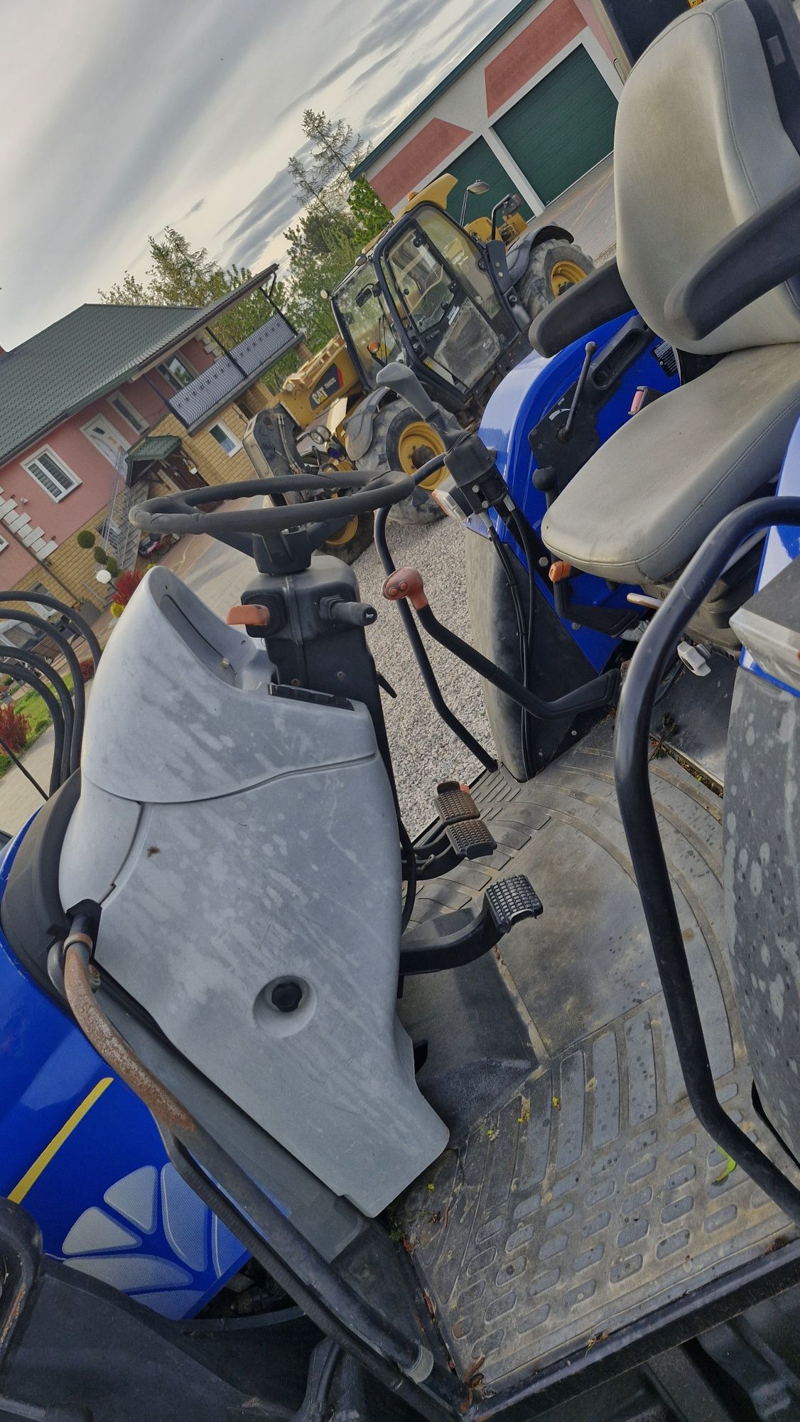 New holland t 5040 z turem case fendt john deere ursus