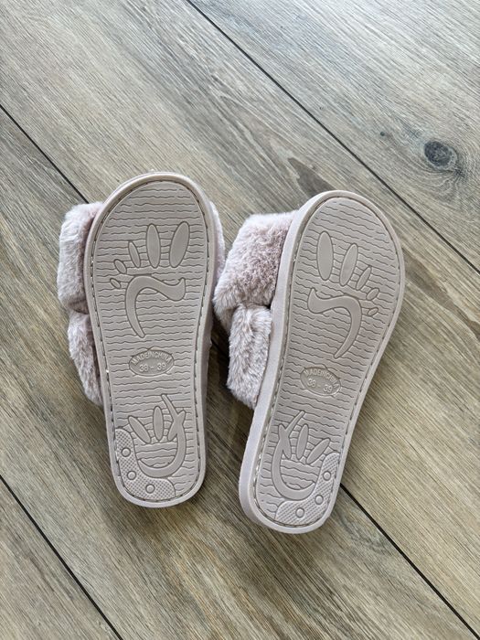 Жіночі капці з еко хутра