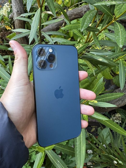 Новий Iphone 12 Pro max Батарея 100%