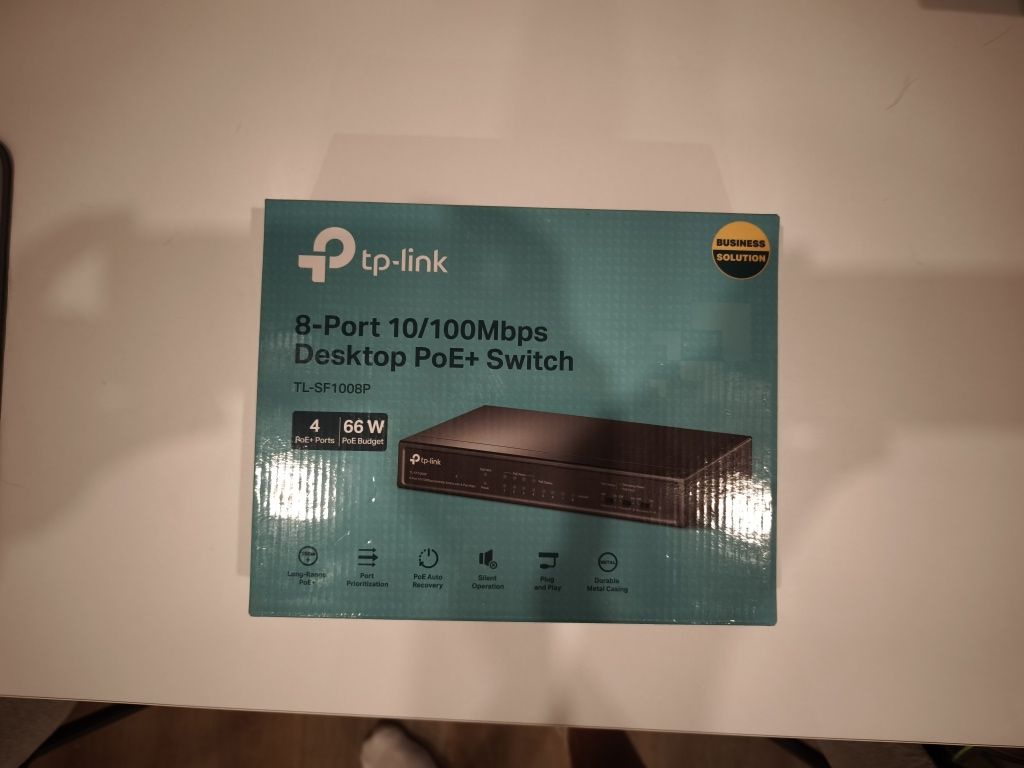 Switch de Rede TP-Link TL-SF1008P 8 Portas 10/100Mbps