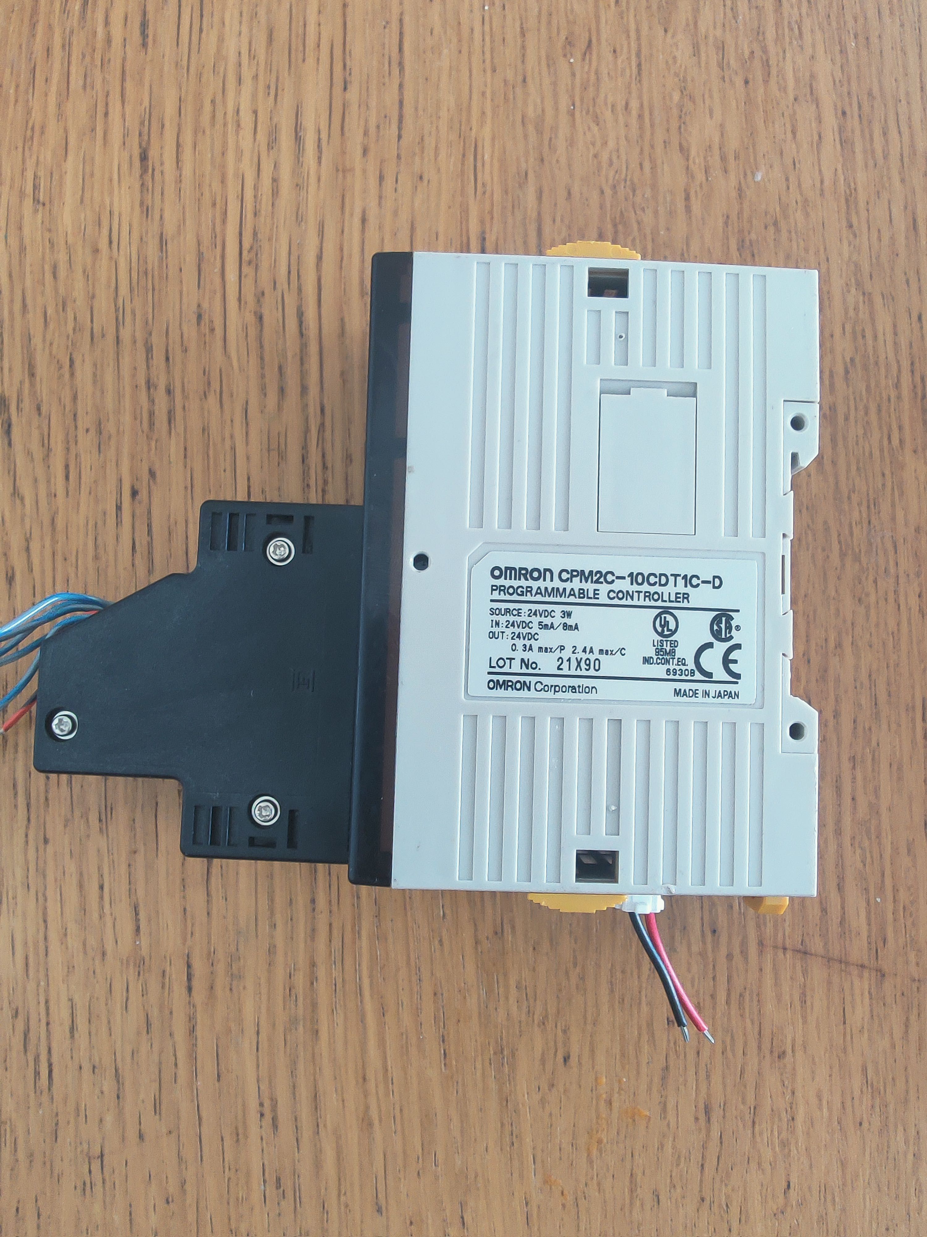 Omron CPM2C-10CDT1C-D PLC 24V DC3W