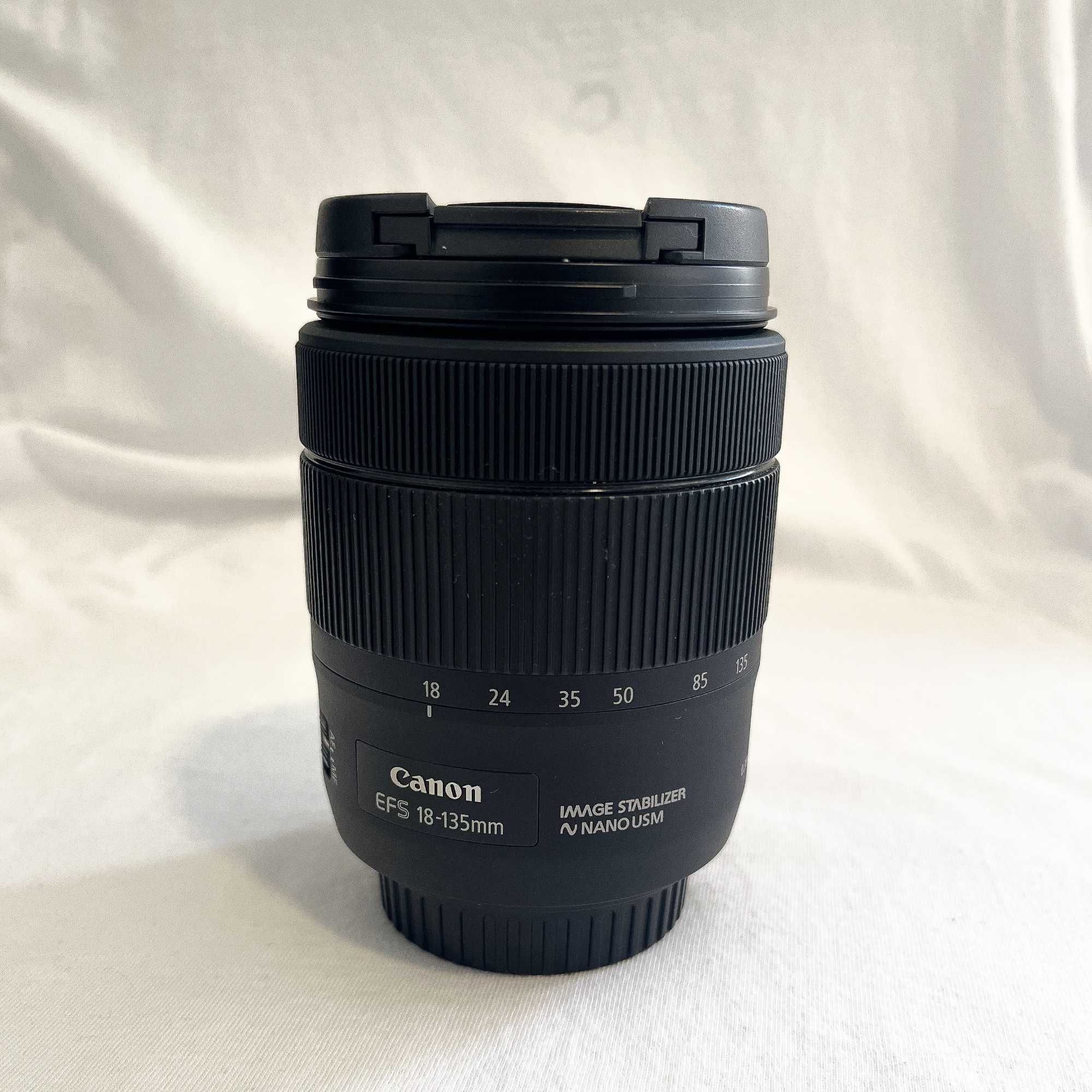 Canon Rebel T6 (EOS 1300D) + Lente 18-135mm Nano USM + Acessórios