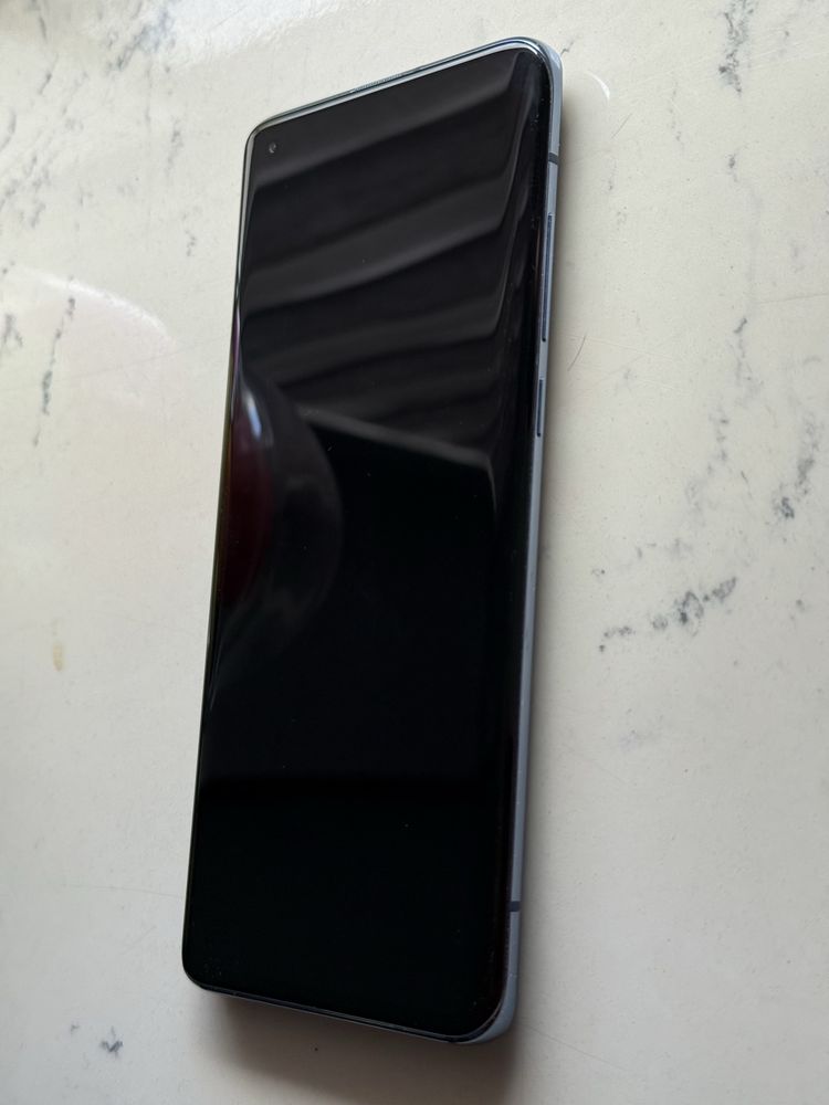 Flagowiec Xiaomi Mi 10 stan idealny ekran od nowosci w folii bez rys