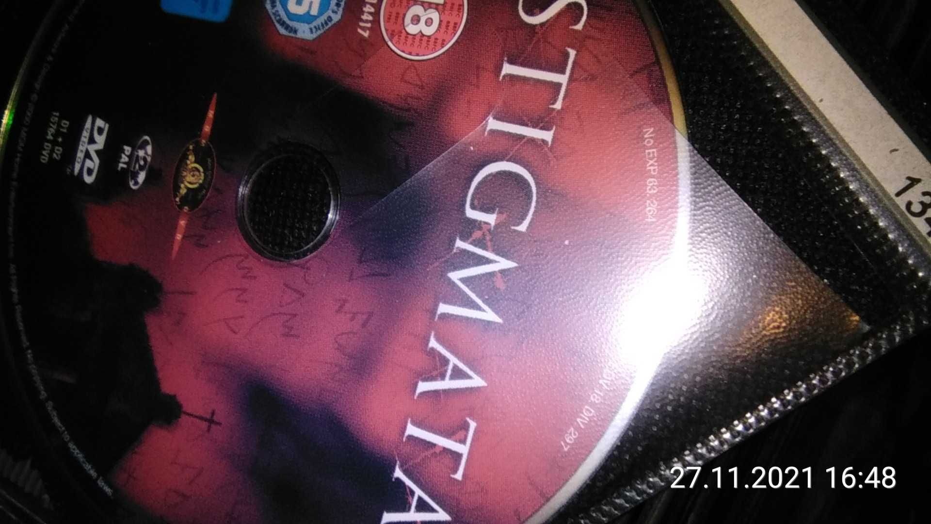 5 filmów DVD, m.in. Stygmaty, Żywot Briana, Fortepian