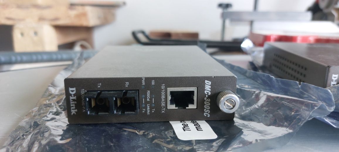 D-Link media converter DMC-300sc