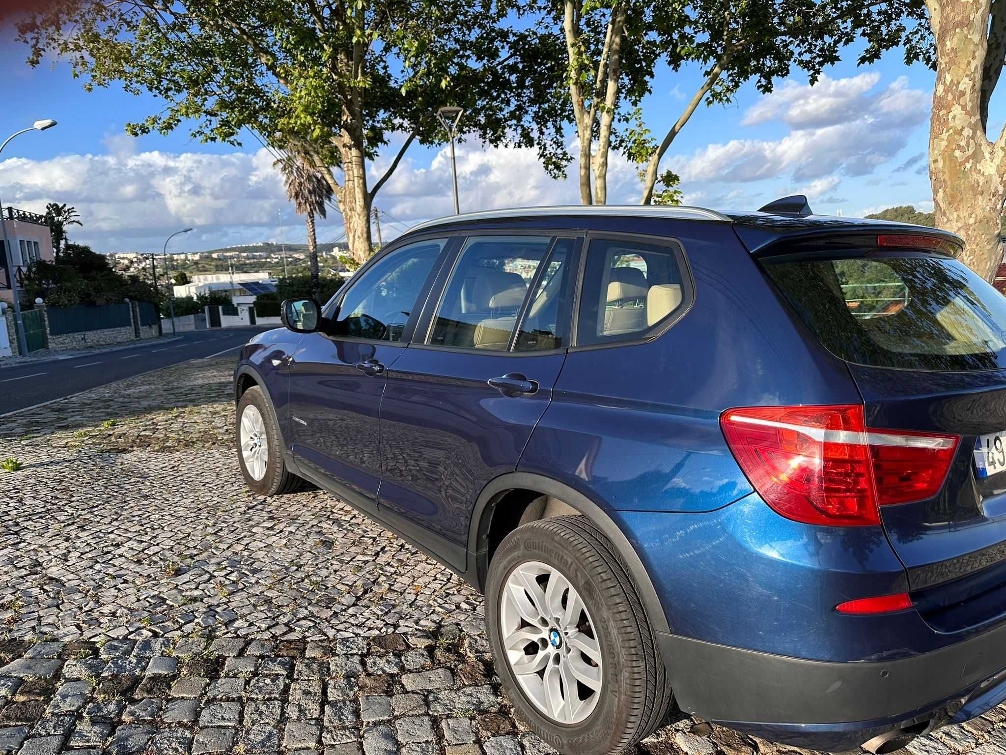 BMW X3 em excelente estado