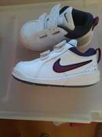 Sapatilhas Nike t.22,5 - NOVAS