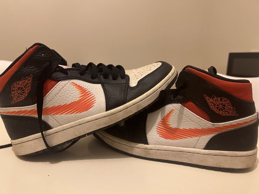 Air jordan 1 mid