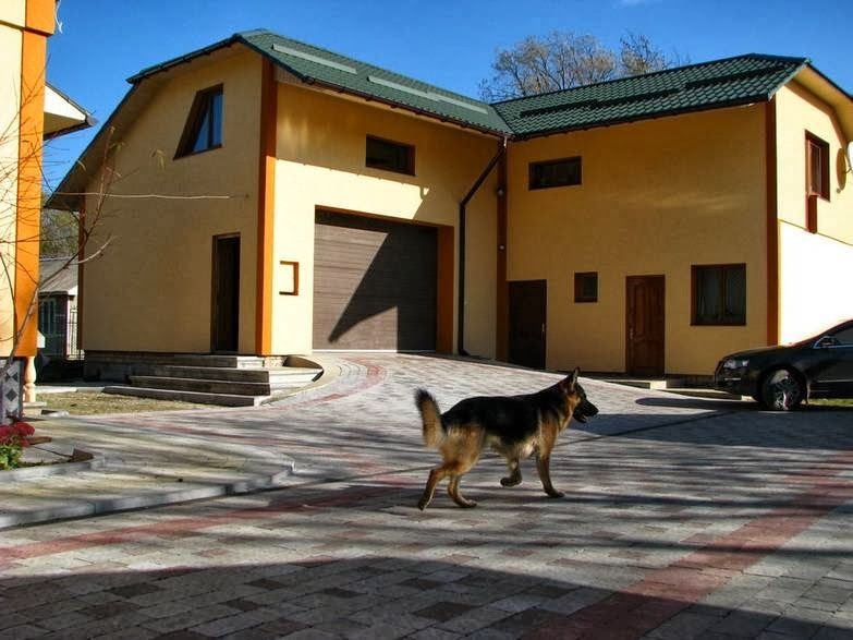 Котедж Ортус, проживання, окремі номери. Святкування. 12+ чоловік