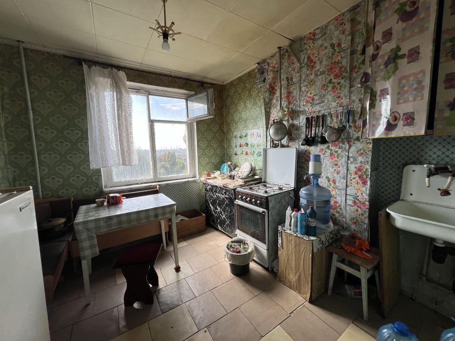 Продаж 3к під ремонт Дзержинка, вул. Гетьманська. зуп Хлібний.