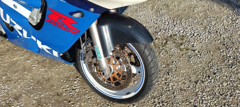 Suzuki gsxr 600 srad