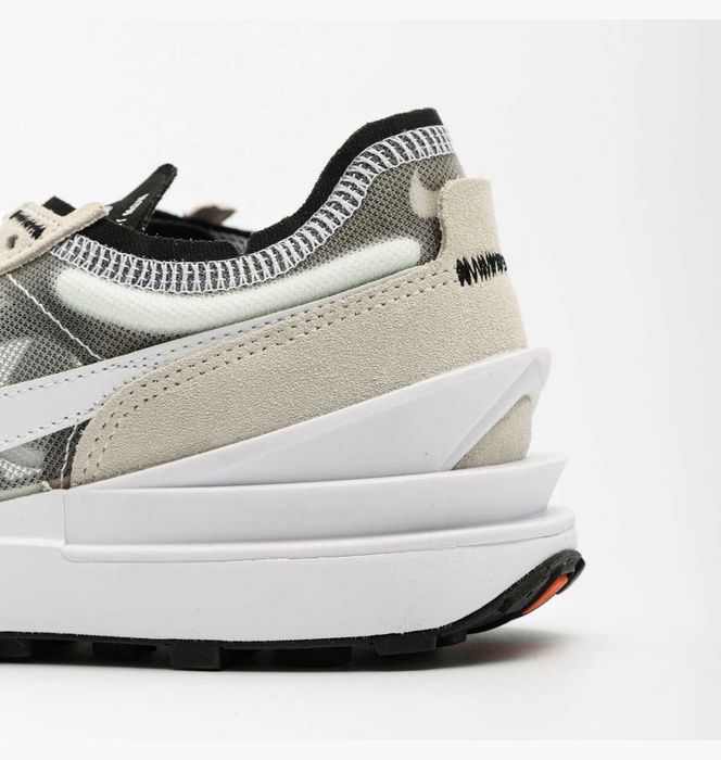 Оригінал! Кросівки NIKE WAFFLE ONE DA7995-100 US 8 (26 см)