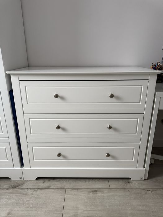 Meble Bellamy Marylou komoda, szafa i regal.