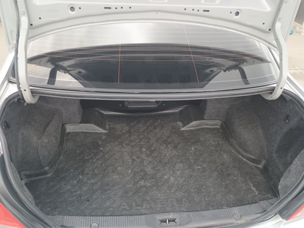Nissan almera clasic 2011