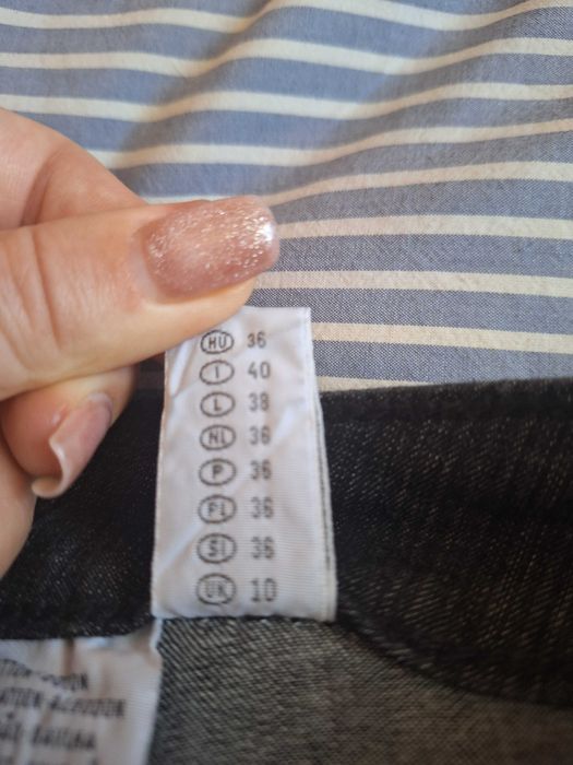 Сірі трендові джинси кльош Yessica