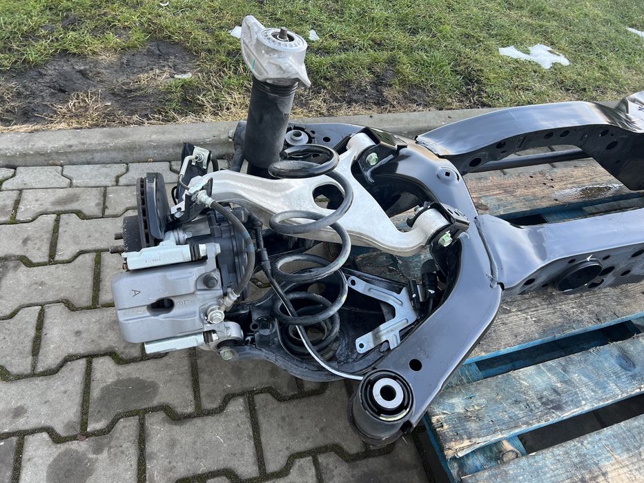 Підвіска важіль підрамник ступиця ричаг rogue t33 рог 20-25р ходова