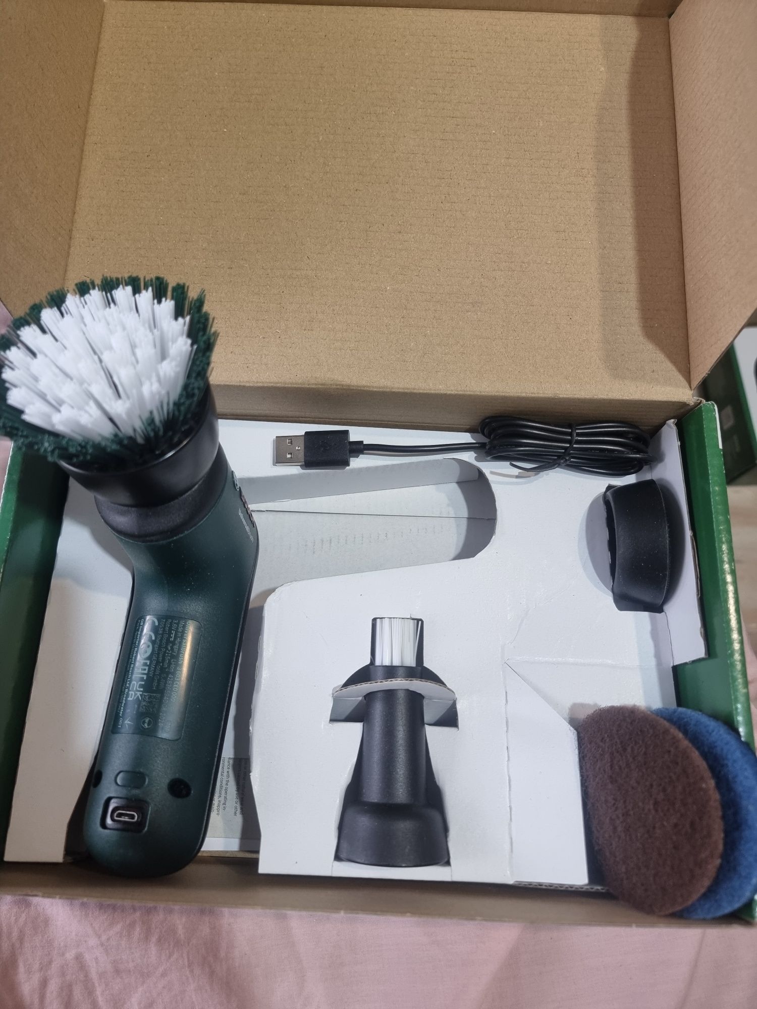 Szczotka akumulatorowa Bosch universalbrush 3,6V
