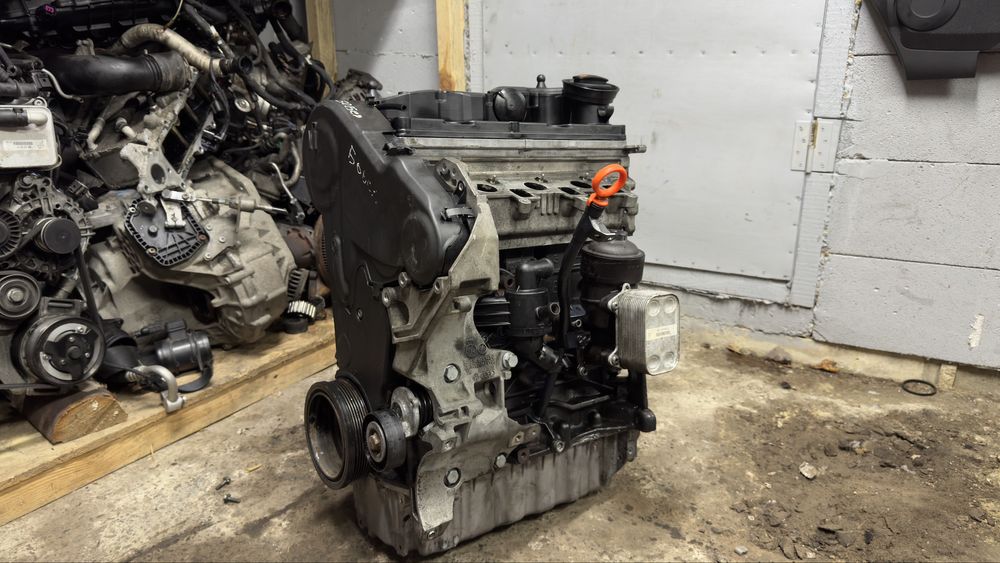 Двигун CAY CAYC CAYD CAYA 1.6 TDI Volkswagen Golf Caddy