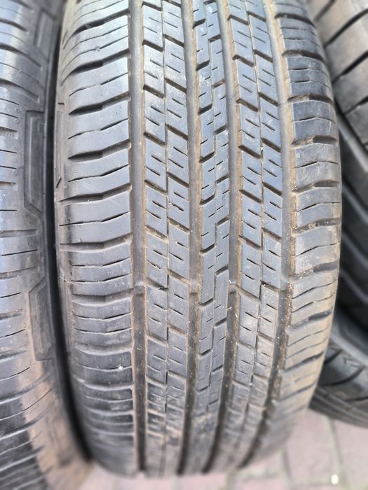 Opony całoroczne 17 Continental 4x4Contact 235/60 17