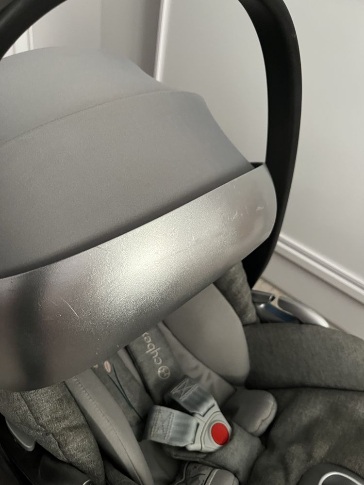 Автокрісло Cybex Platinum Cloudz i-Size