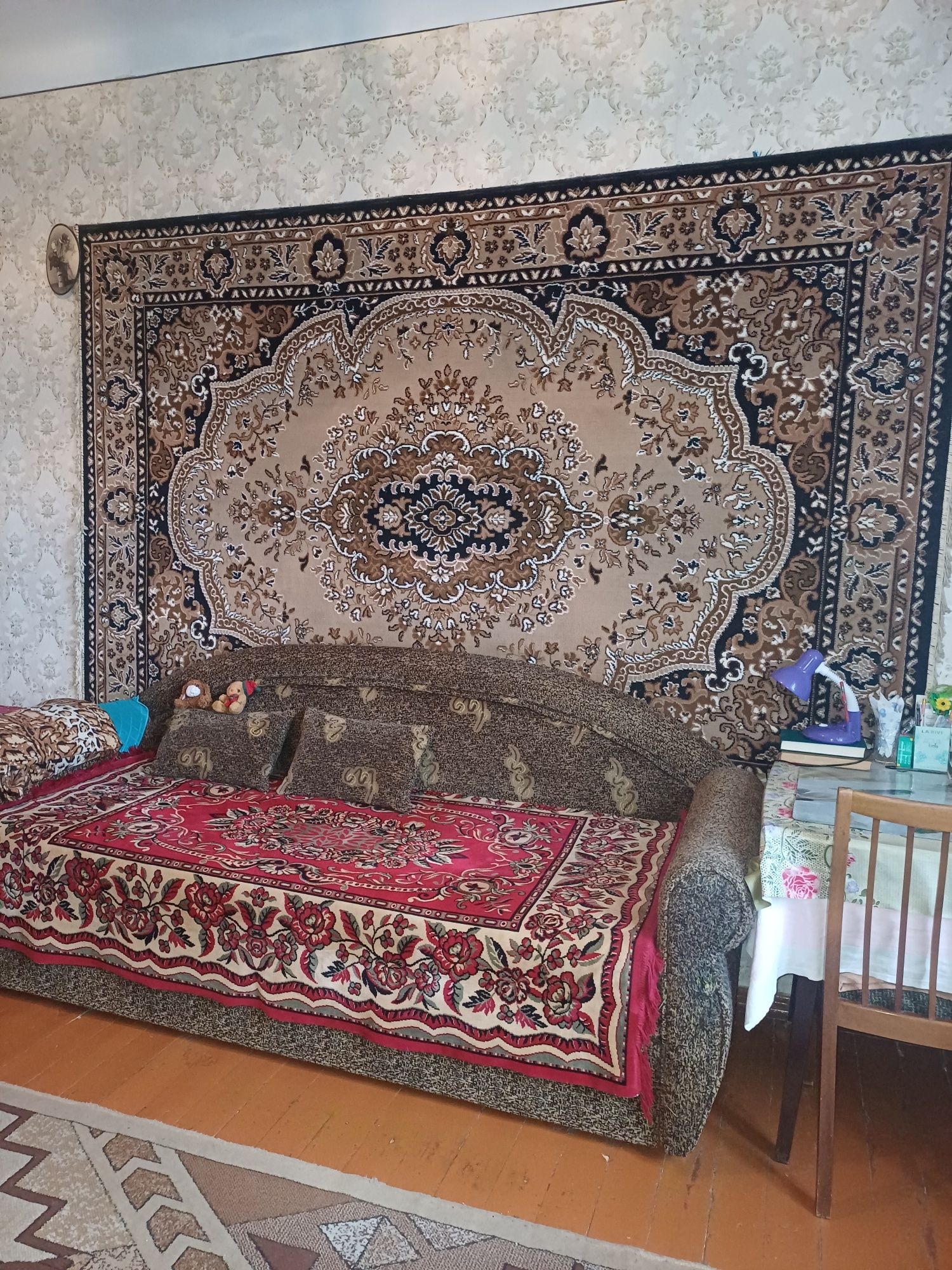 Продам большая 2х комн квартира пр. Гагарина Металлургический 97-й кв!