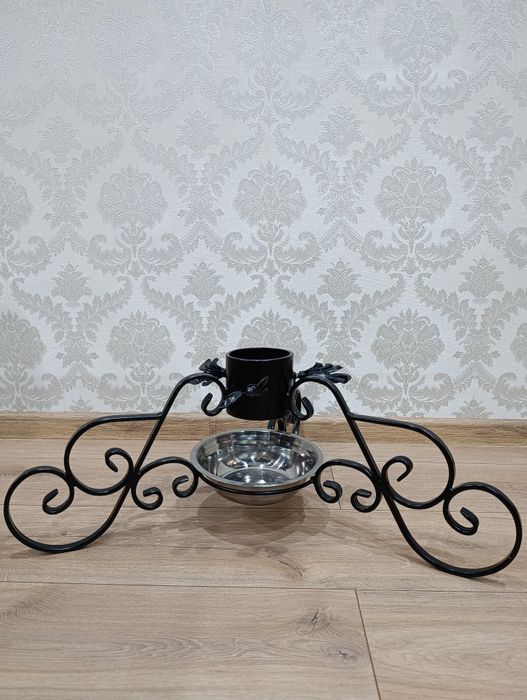 Solidne stojaki choinkowe, kute, misa na wodę (świerk, jodła kaukaska)