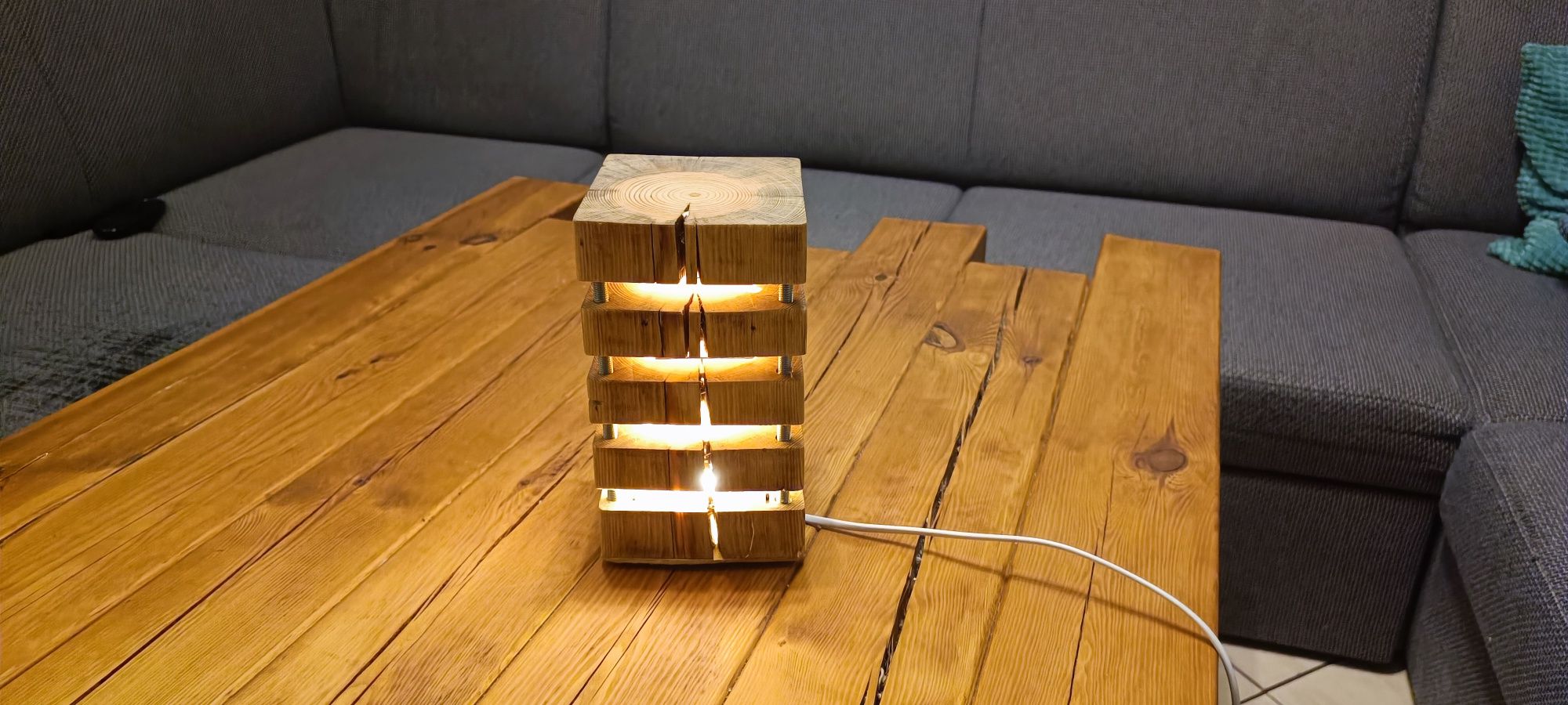 Lampa drewno loft