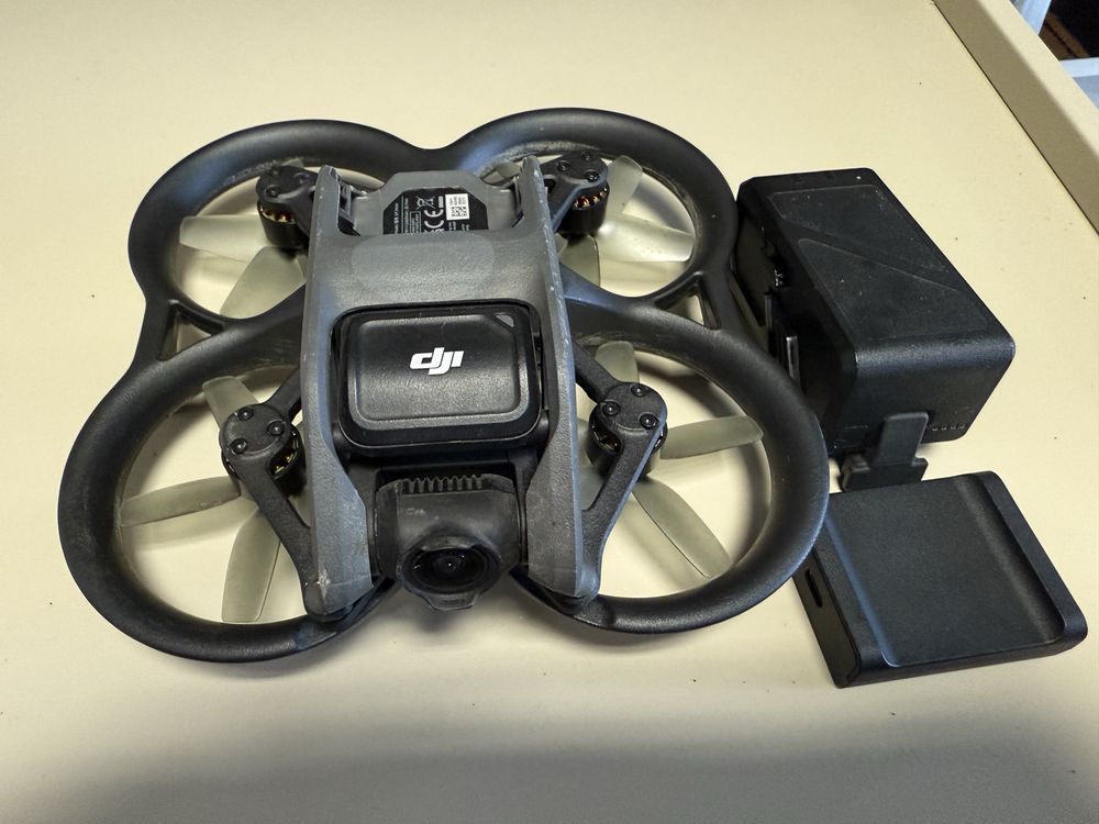 Dron DJI Avata z baterią i hubem do ładowania. Faktura VAT