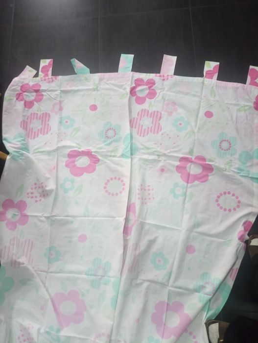 Cortina+capa edredão+almofada menina