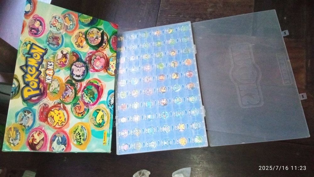 Caderneta Kraks Pokémon