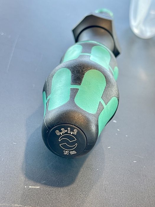 0,3-1.2 Nm Wera 7440 wkrętak dynamometryczny precyzyjny Thule iPhone