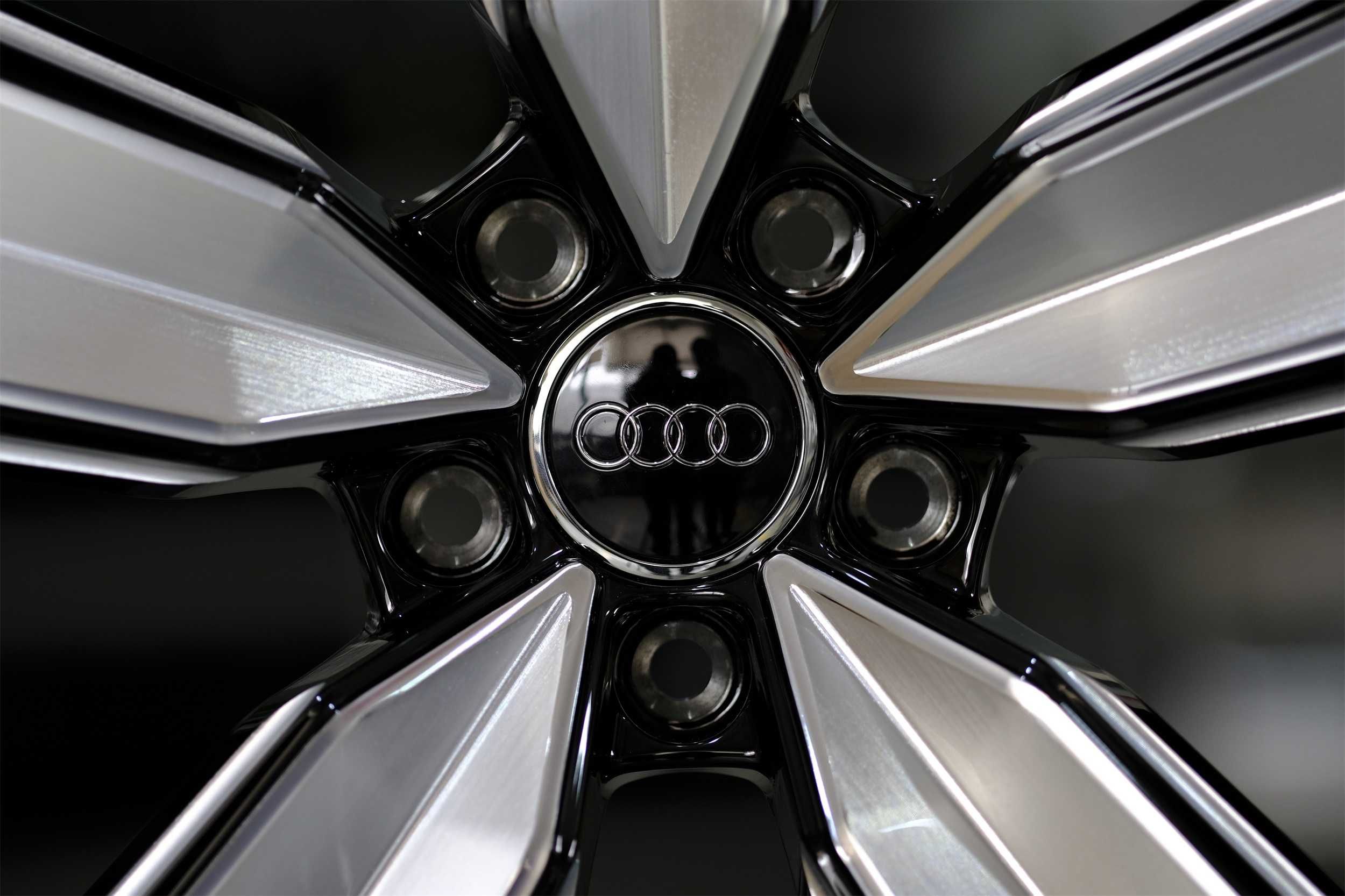 Кованые диски 695F R20 для Audi A4, A5, S4, S5, RS4