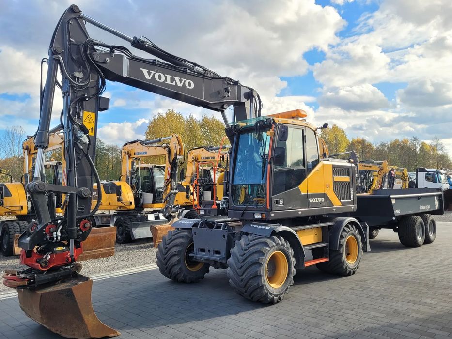 Volvo EW160E / ROTOTILT ze szczypcami / system niwelacji GPS 3D / przyczepa